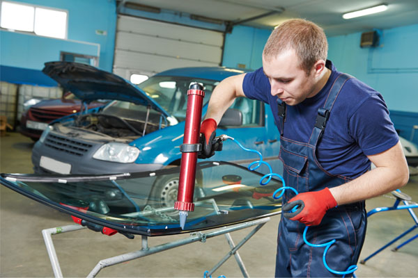 image of a windshield windscreen replacement