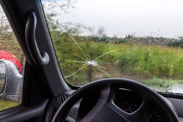 image of a chipped windshield in easton pa