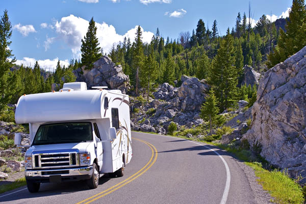 motor home on road