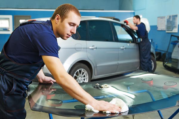 Windshield windscreen replacement